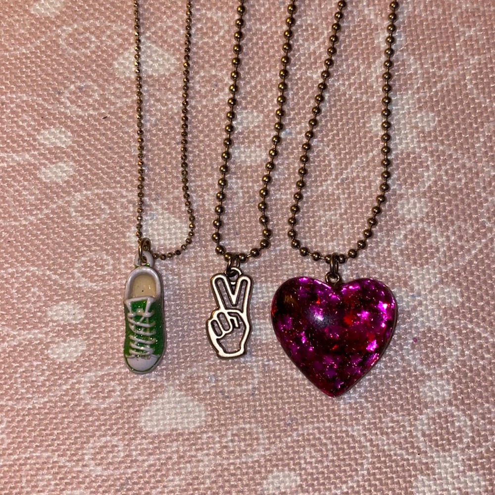 Set of 3 girls necklaces